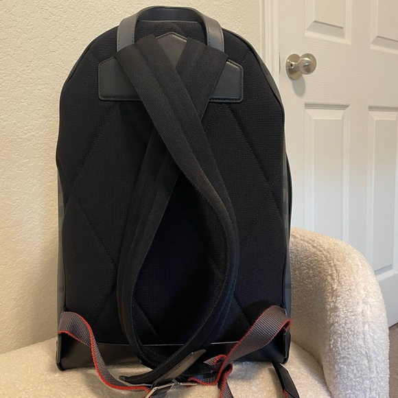Burberry Rocco London Check Backapack - Picture 4 of 15